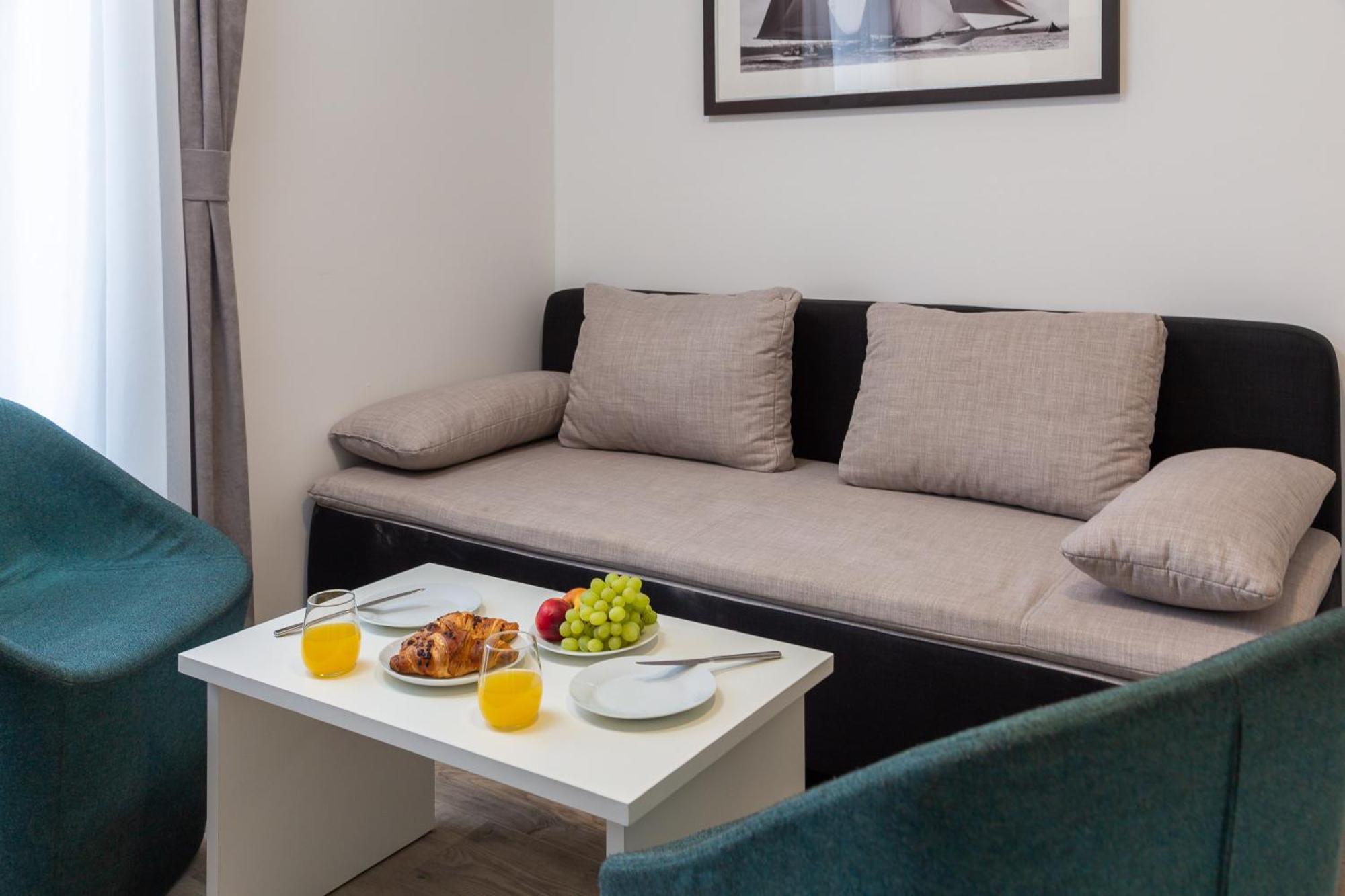 Beachfront Apartments Providenca With Free Parking Makarska Zimmer foto