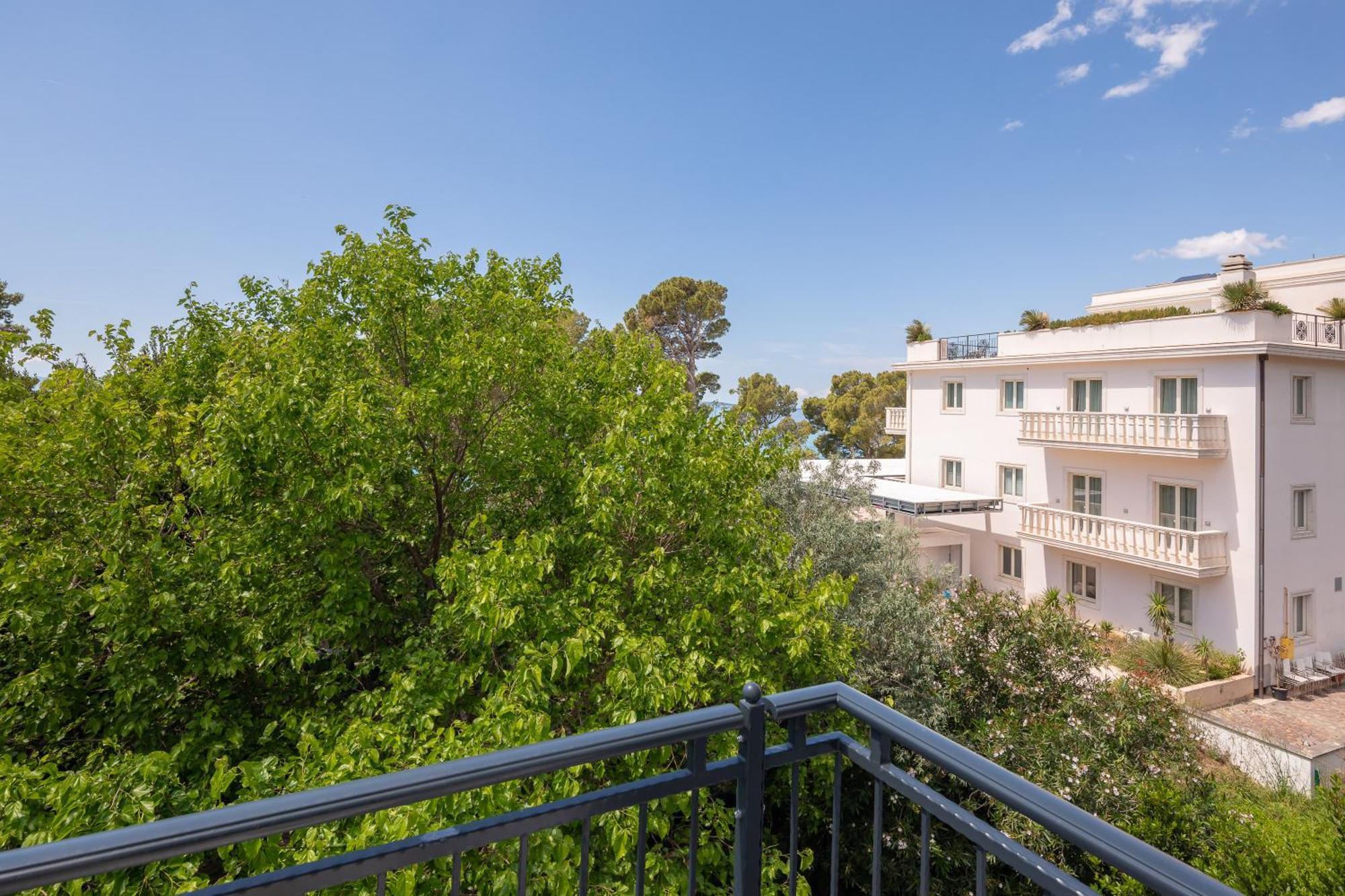 Beachfront Apartments Providenca With Free Parking Makarska Zimmer foto