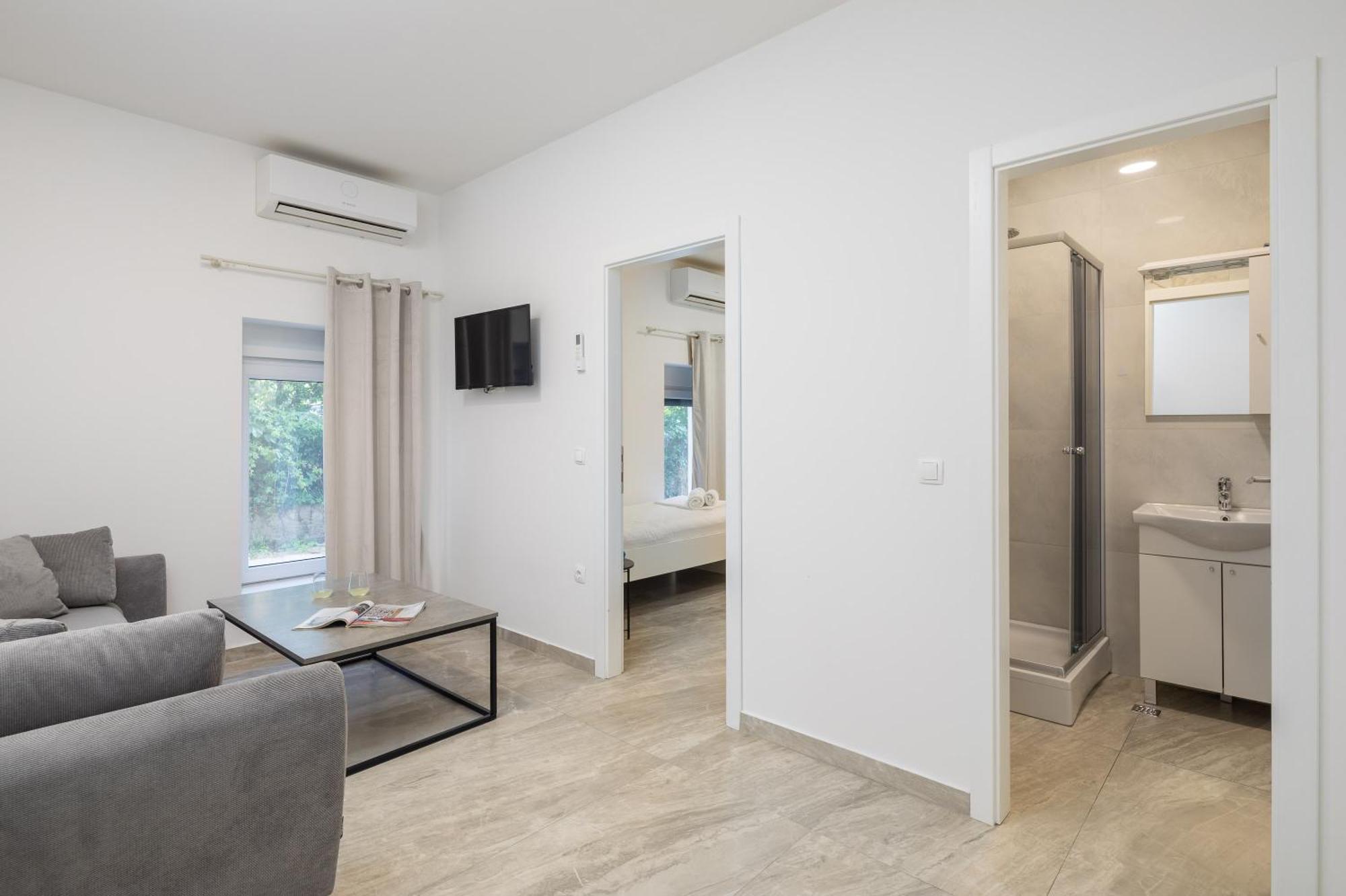 Beachfront Apartments Providenca With Free Parking Makarska Zimmer foto