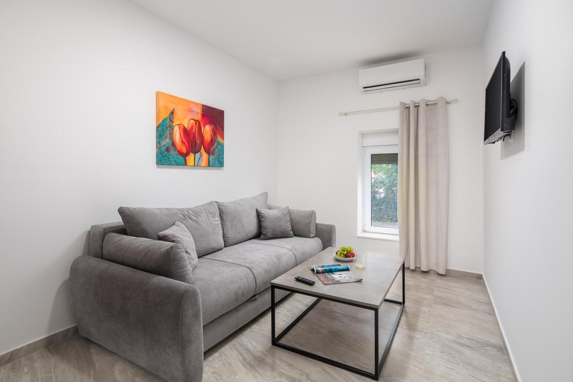 Beachfront Apartments Providenca With Free Parking Makarska Zimmer foto